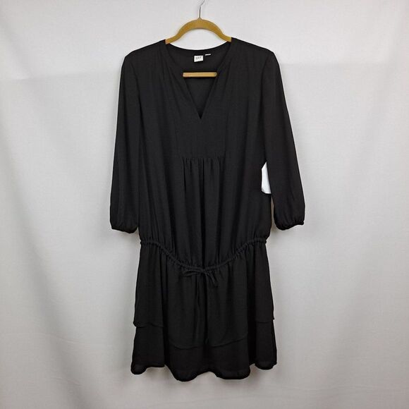 Gap Ladies Maternity Top NWT - Picture 1 of 11